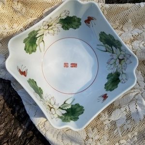 Vintage lotus serving bowl,the Toscany collection